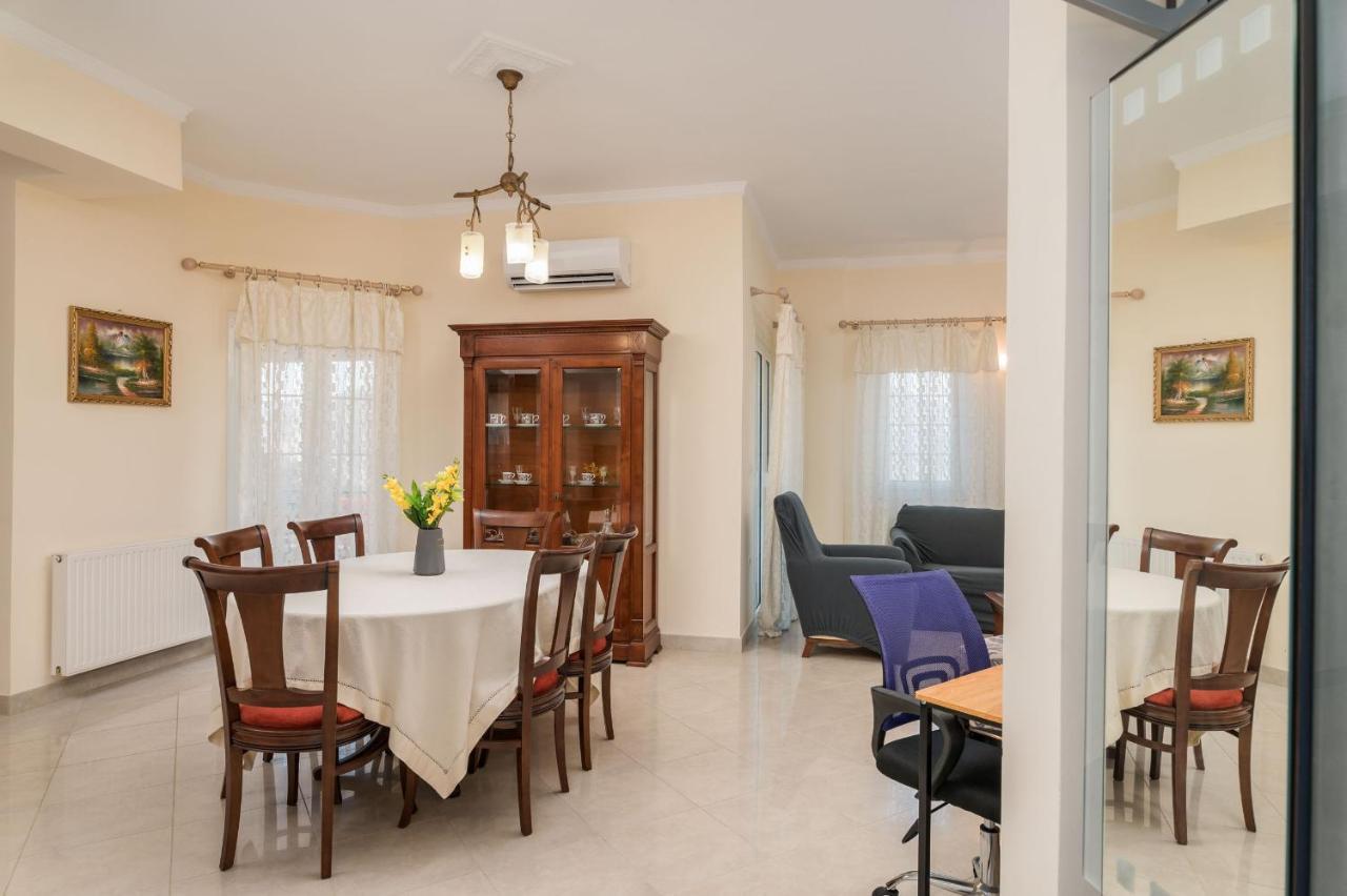 Villa Vicky 피타고레이오 외부 사진